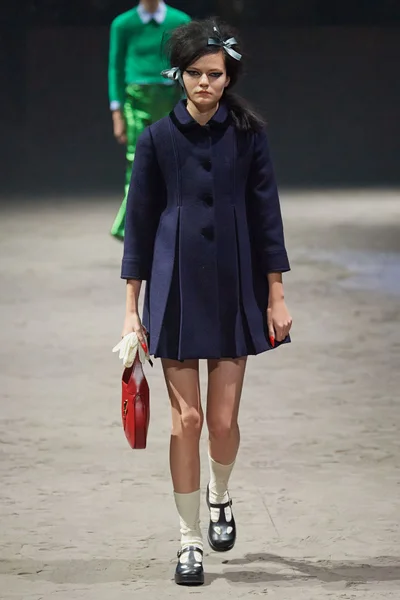 Look 22